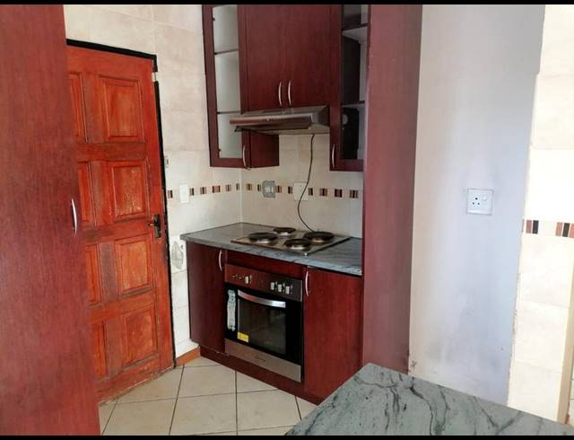 3 BEDROOM PROPERTY TO RENT IN GOUDRAND